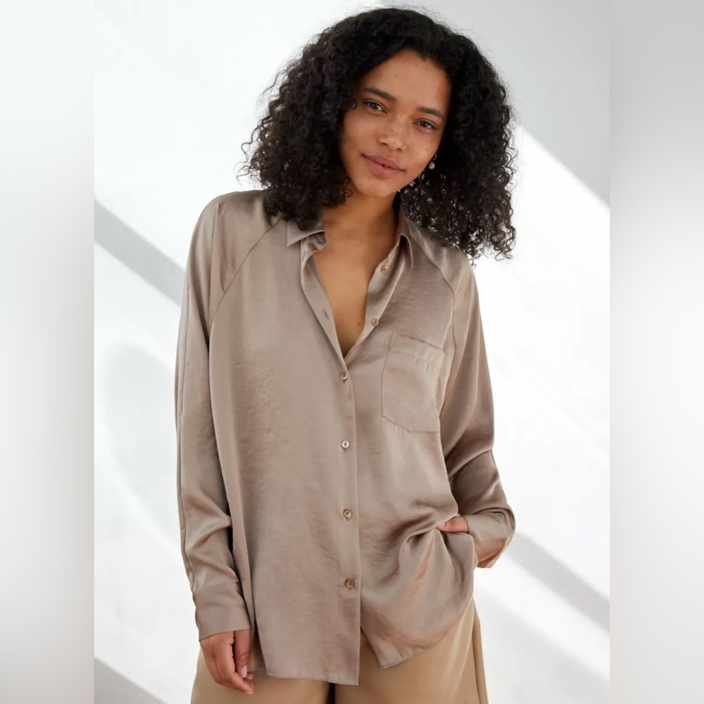 Aritzia Wilfred Relaxed Button Up - Size S